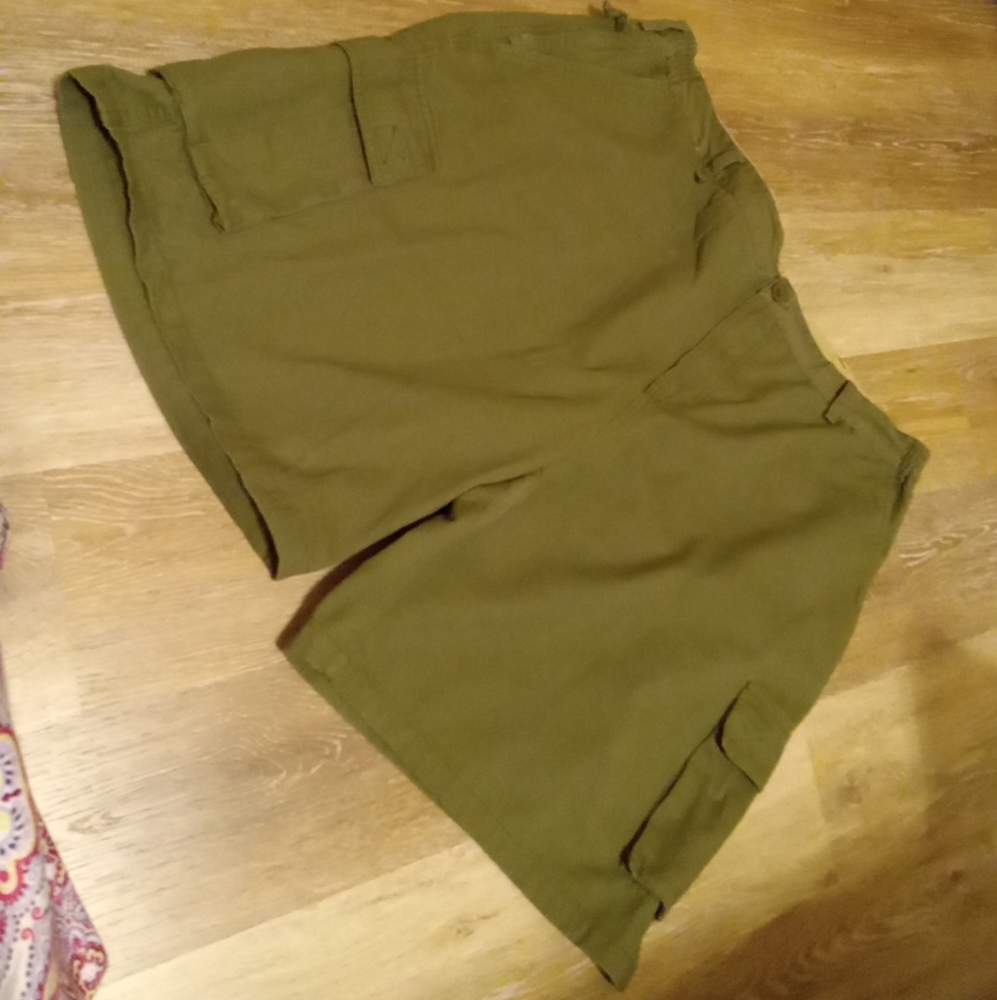 Shorts Adult Size 46 Green Cargo Utility Outdoors Casual Hiking Mens